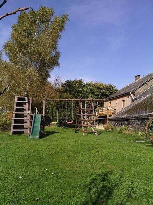 Gite Les 7 Frenes Vaux-sur-Sure 외부 사진
